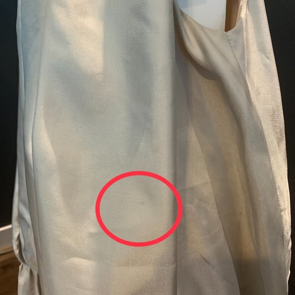 Greyhound Sleeveless Top - Picture 4 of 4